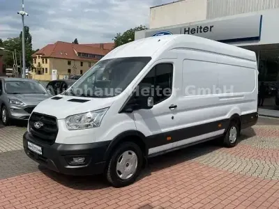 Gebraucht Ford Transit Trend 131 PS (96 kW) 2025 Weiß Van