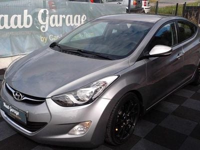 Usado Hyundai Elantra GLS 107 HP (78 kW) 2013 Cinzento Sedan