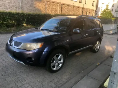 Gebraucht Mitsubishi Outlander 155 PS (114 kW) 2010 Grau SUV