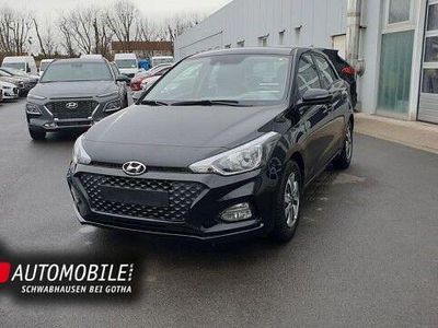 Gebraucht Hyundai i20 Trend 84 PS (61 kW) 2019 Schwarz Kleinwagen