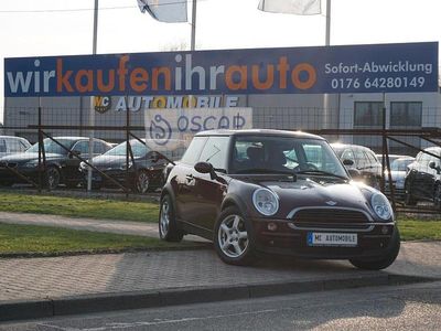 Gebraucht Mini ONE 90 PS (66 kW) 2002 Rot Kleinwagen