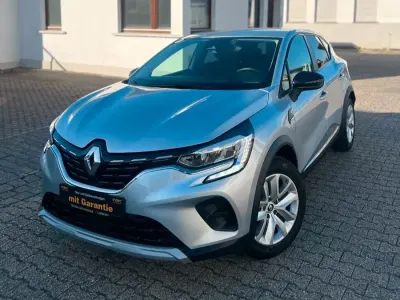 Usata Renault Captur Experience 91 CV (66 kW) 2021 Grigio SUV