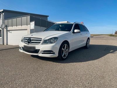 Gebraucht Mercedes C180 Avantgarde 156 PS (114 kW) 2012 Weiß Kombi