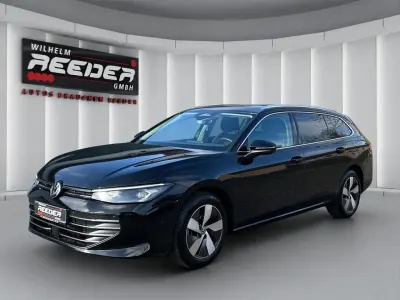 Gebraucht VW Passat Business 150 PS (110 kW) 2025 Schwarz Kombi