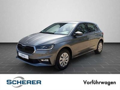 Gebraucht Skoda Fabia Selection 116 PS (85 kW) 2025 Graphitegrau metallic (metallic) Limousine