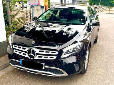 Mercedes GLA250
