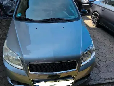 Gebraucht Chevrolet Aveo 82 PS (60 kW) 2010 Grau Coupé