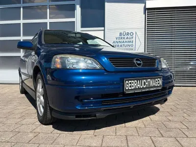 Gebraucht Opel Astra Njoy 125 PS (91 kW) 2004 Ultrablau Kombi