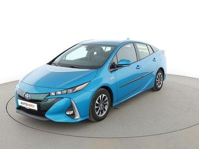 Usata Toyota Prius Executive 98 CV (72 kW) 2017 Blu Berlina
