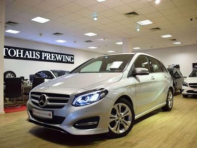 Gebraucht Mercedes B200 156 PS (114 kW) 2015 Silber Van / Kleinbus