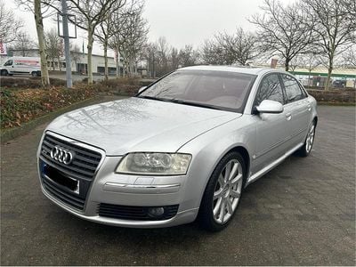 Second-hand Audi A8L W12 450 CP (330 kW) 2004 Argintiu Berlinǎ