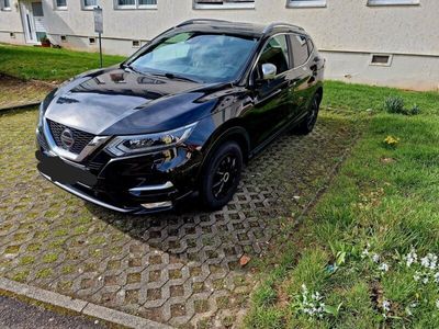 gebraucht Nissan Qashqai 1.3 DIG-T 160PS Tekna+ Tekna+