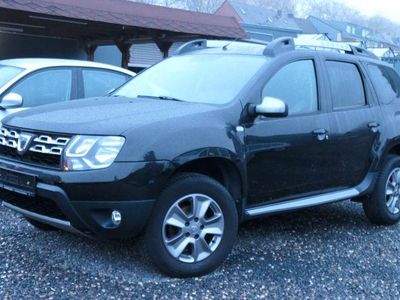 Schwarz Gebraucht 2017 Dacia Duster Lauréate SUV | 10.950 € (Fairer Preis)