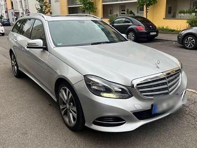 Mercedes E220
