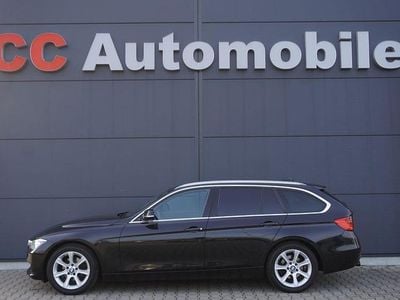 Gebraucht BMW 318 143 PS (105 kW) 2012 Schwarz Limousine