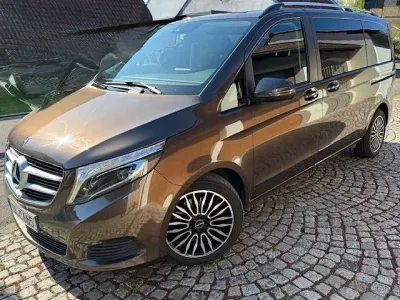Usata Mercedes V220 Edition 163 CV (119 kW) 2016 Marrone Monovolume