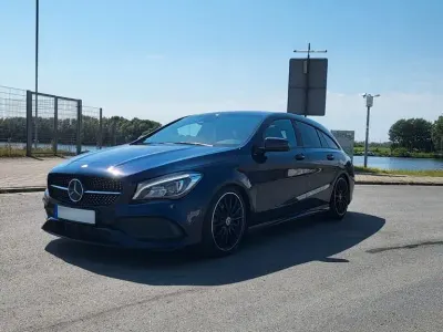 Gebraucht Mercedes CLA220 Shooting Brake AMG 177 PS (130 kW) 2016 Blau Kombi