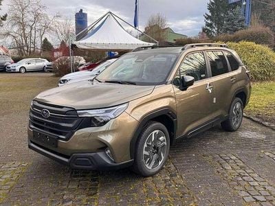 Neu Subaru Forester Active 136 PS (100 kW) 2026 Autumn green SUV