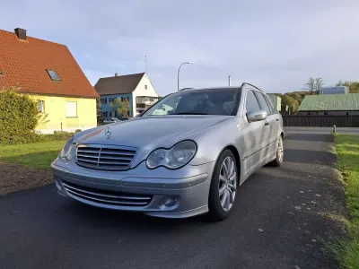 Usata Mercedes C220 Classic 150 CV (110 kW) 2005 Argento Station wagon