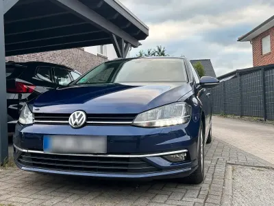 Gebraucht VW Golf VII 116 PS (85 kW) 2017 Blau Kombi