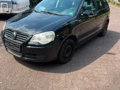 Gebraucht VW Polo 64 PS (47 kW) 2005 Schwarz Kleinwagen
