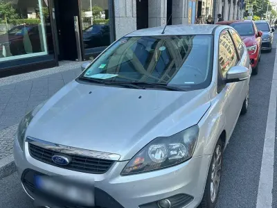 Gebraucht Ford Focus Cabriolet Trend 101 PS (74 kW) 2009 Silber Cabrio