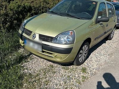Brugt Renault Clio II 58 HK (42 kW) 2004 Hatchback