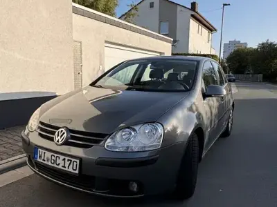 Gebraucht VW Golf IV 102 PS (75 kW) 2004 Grau Limousine