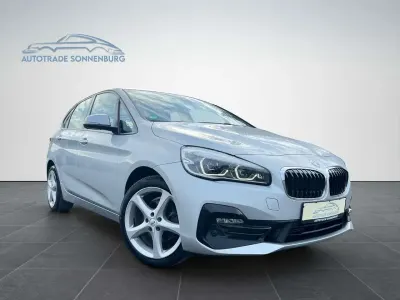 Używany BMW 220 Active Tourer Sport Line 190 KM (139 kW) 2019 Srebrny Minivan
