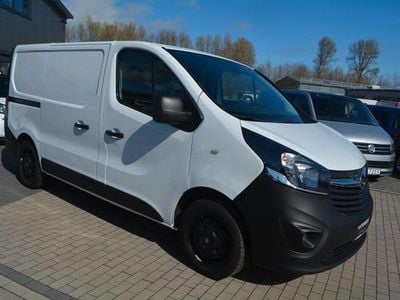 Second-hand Opel Vivaro 121 CP (88 kW) 2019 Alb Monovolum