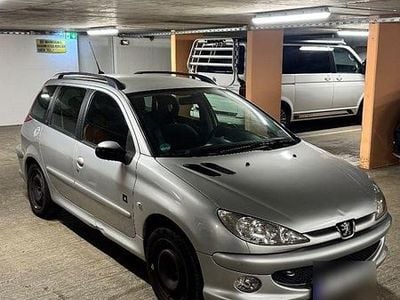 Silber Gebraucht 2006 Peugeot 206 Kombi | 1.599 € (Guter Preis)