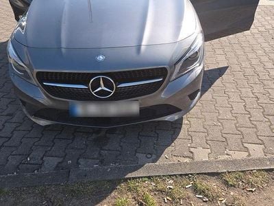 Gebraucht Mercedes CLA200 156 PS (114 kW) 2014 Grau Coupé
