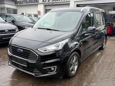 Gebraucht Ford Tourneo Titanium 120 PS (88 kW) 2021 Obsidianschwarz metallic Van / Kleinbus
