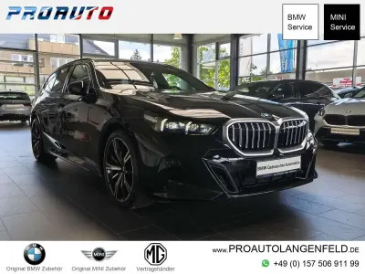 Gebraucht BMW 520 M Sport 197 PS (144 kW) 2025 Schwarz Limousine