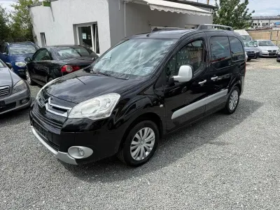 Gebraucht Citroën Berlingo SELECTION 120 PS (88 kW) 2011 Schwarz Van / Kleinbus