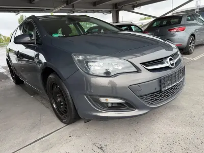 Gebraucht Opel Astra Style 165 PS (121 kW) 2015 Grau Kombi