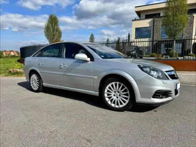 Gebraucht Opel Vectra 155 PS (114 kW) 2008 Silber Limousine