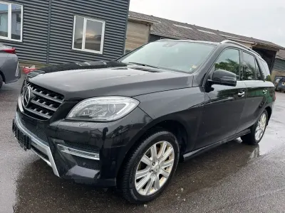 Gebraucht Mercedes ML350 258 PS (189 kW) 2013 Schwarz SUV