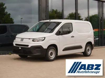 Neu Fiat Doblò Easy 110 PS (80 kW) 2026 Weiß Van / Kleinbus