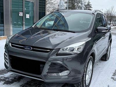 Grau Gebraucht 2016 Ford Kuga Titanium SUV | 9.999 € (Guter Preis)