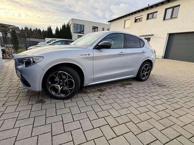 Gebraucht Alfa Romeo Stelvio Ti 280 PS (205 kW) 2021 Colore perla lunare, metallic SUV
