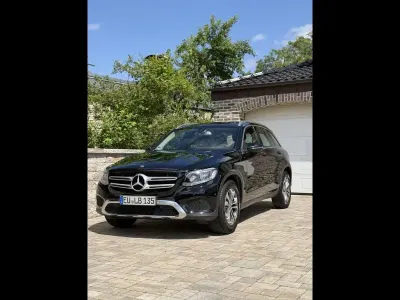 Gebraucht Mercedes GLC220 194 PS (142 kW) 2018 Schwarz SUV
