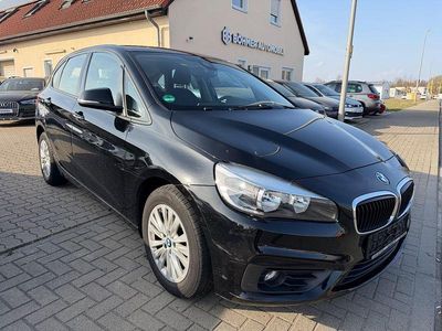 Gebraucht BMW 218 Active Tourer Basis 136 PS (100 kW) 2015 Schwarz Van / Kleinbus