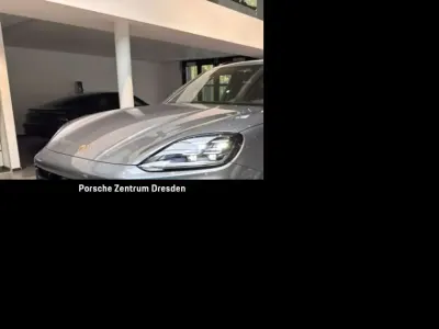 Neu Porsche Cayenne S E-Hybrid Black Edition 519 PS (381 kW) 2026 Grau SUV