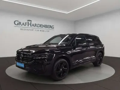 Gebraucht VW Touareg R-line 231 PS (169 kW) 2021 Deep black perleffekt SUV