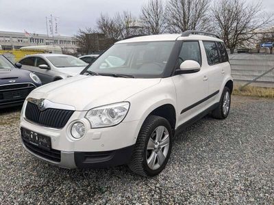 gebraucht Skoda Yeti Elegance Plus Edition 4x4 *AHK*