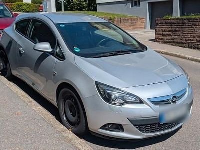 Gebraucht Opel Astra GTC 179 PS (131 kW) 2011 Silber Coupé