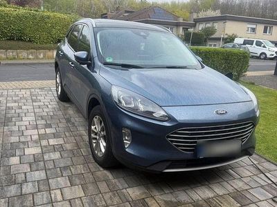 Gebraucht Ford Kuga Titanium 224 PS (164 kW) 2023 Blau SUV