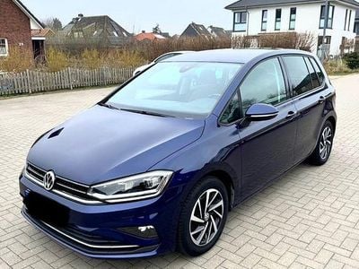 Usata VW Golf Sportsvan Join 110 CV (80 kW) 2018 Blu Monovolume