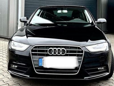 Gebraucht Audi A4 Ambiente 170 PS (125 kW) 2012 Schwarz Limousine